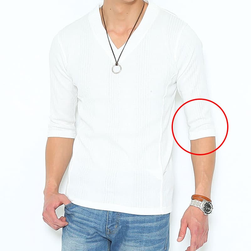 きちんと見えする「七分袖Tシャツ」2つの条件